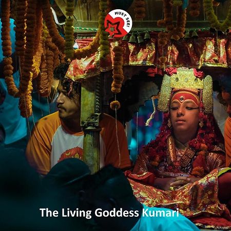 Oyo 145 Sirahali Khusbu Hotel &Lodge Katmandu Eksteriør bilde